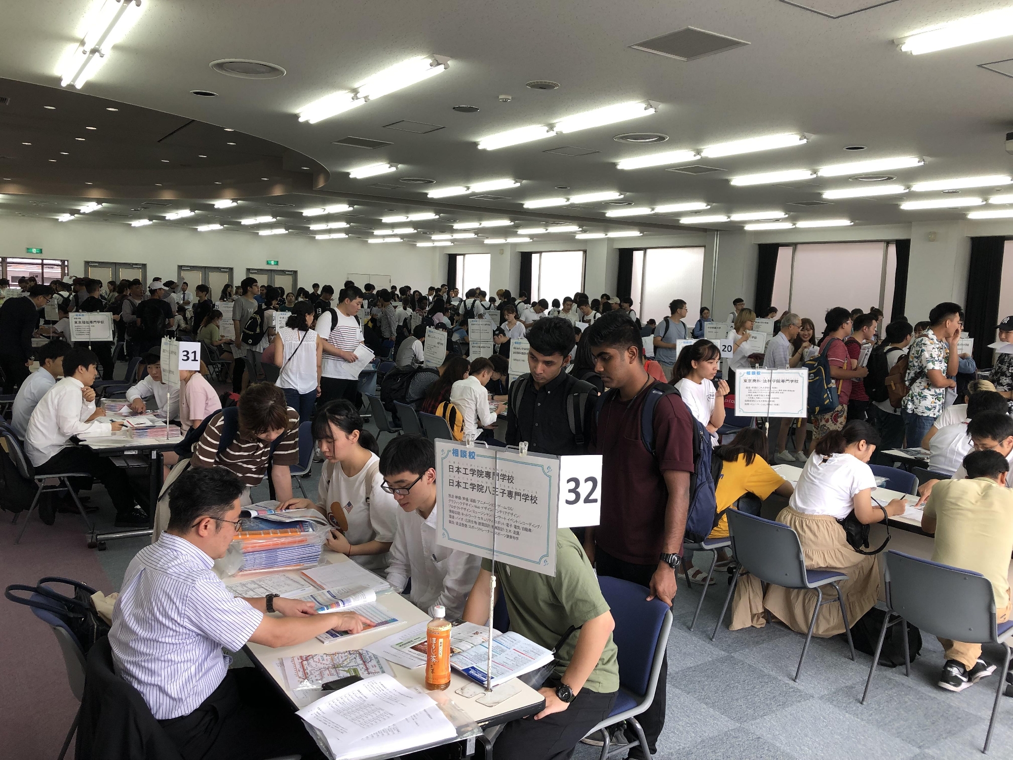 エリート日本語学校合同進学説明会